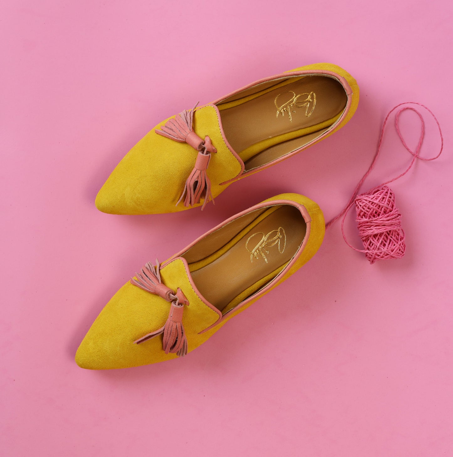 Mustard / Pink